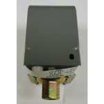 Johnson Controls, Inc. P61NA2C Pump & Air Comp Switch 40/100 Psig 15 Di